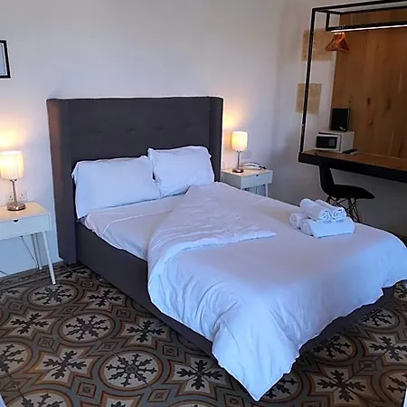 Del Porto Bed and Breakfast Kalkara
