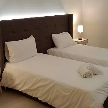 فندق مبيت وإفطار Del Porto 4*