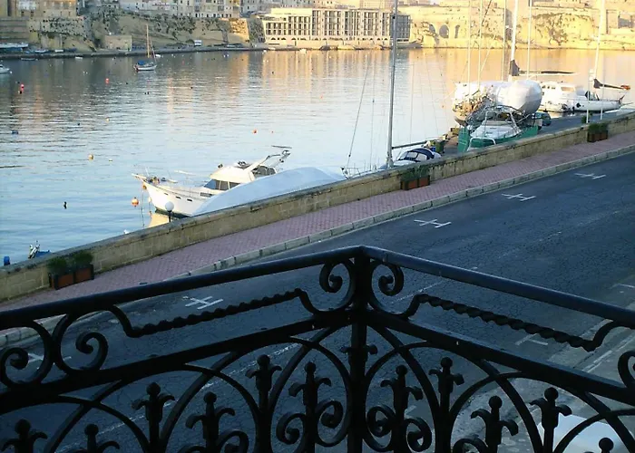 Del Porto B&B Kalkara